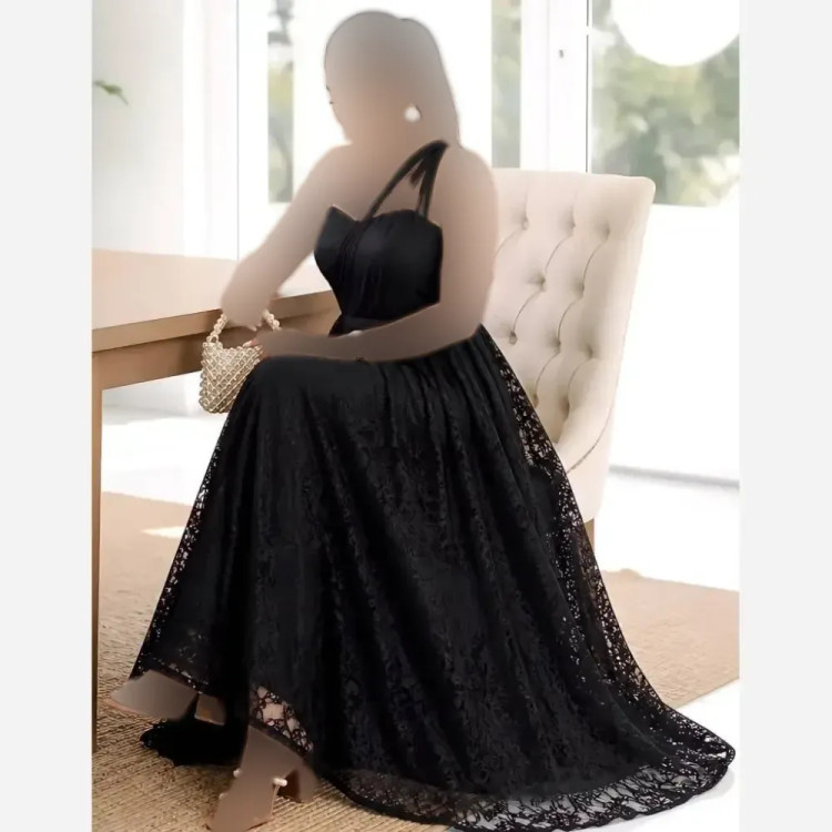 پیراهن مجلسی زنانه مشکی جنس دانتل برجسته و کرپ و سانول سایز بزرگ