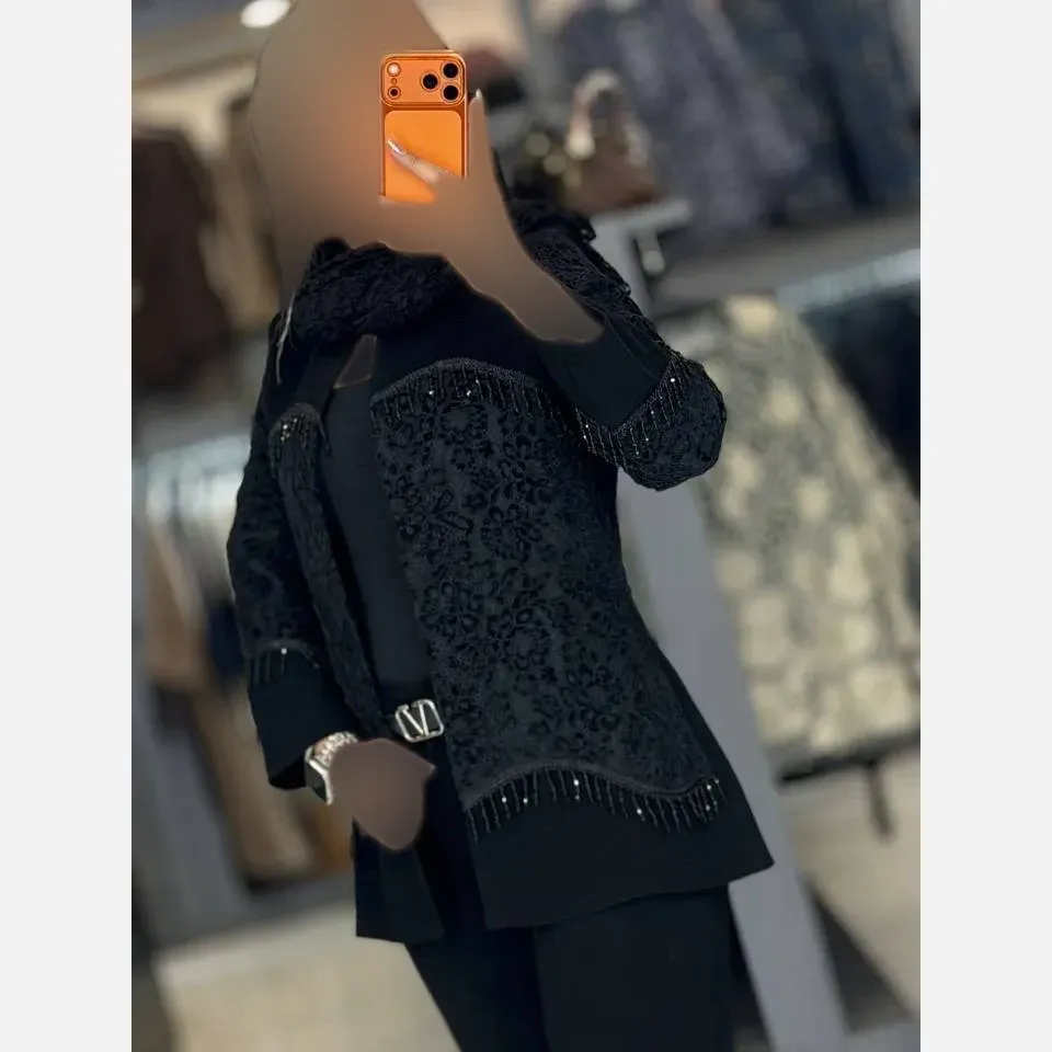 کت شلوار مجلسی فاخر کرپ مرویجت اعلا با خرجکار گیپور مشکی سایز بزرگ