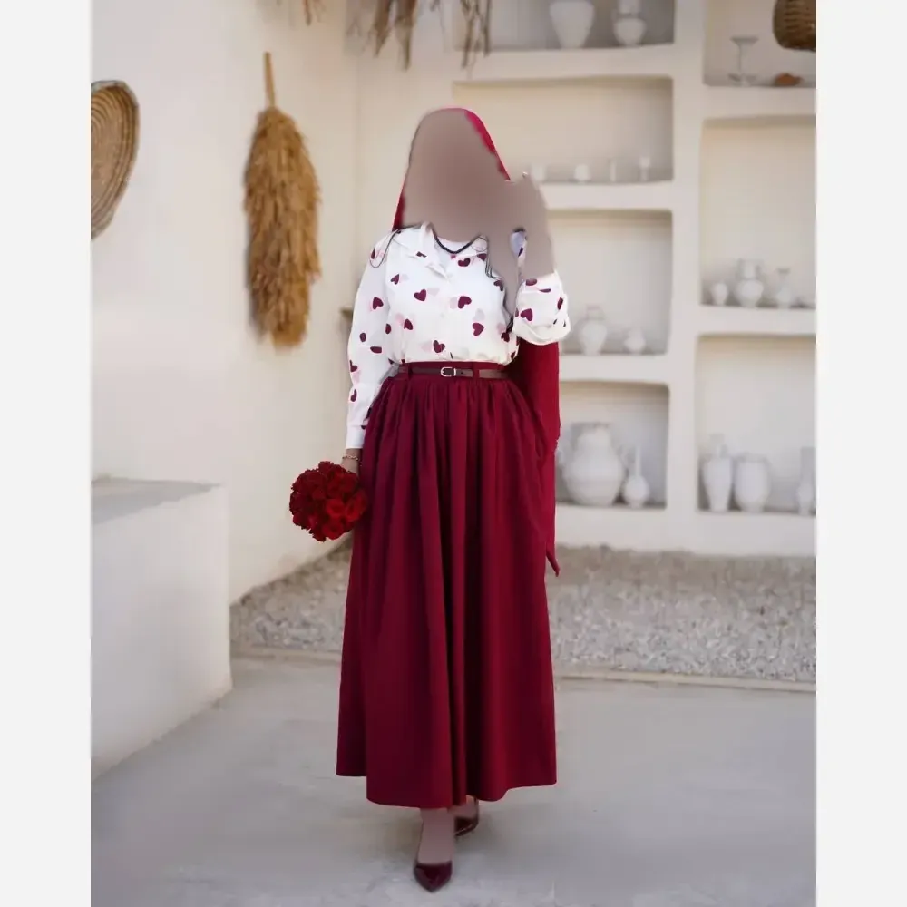 ست سه تیکه شومیز و دامن زنانه جنس بوگاتی و لنین پلاس رنگ زرشکی و قهوه ای سایز 1 و 2
