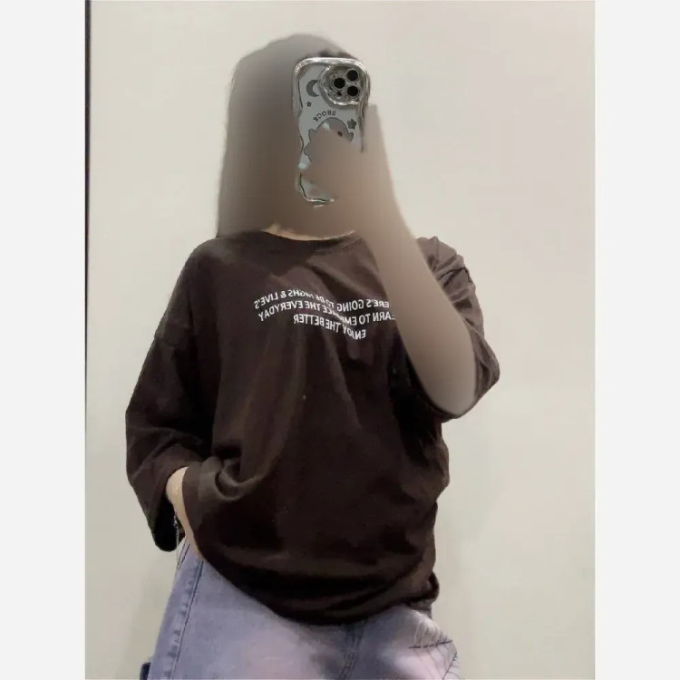 تیشرت باکسی زنانه جنس پنبه گلکسی فری سایز رنگ مشکی و قهوه ای