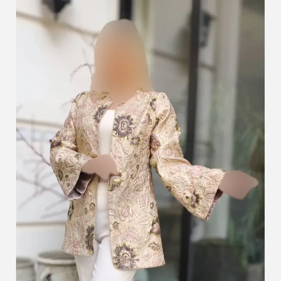 کت زنانه ژاکارد ترک طرح برجسته الیکا کرم طلایی