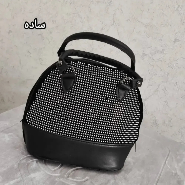 کیف زنانه مدل mello چرم نگین پرس شده رنگ مشکی