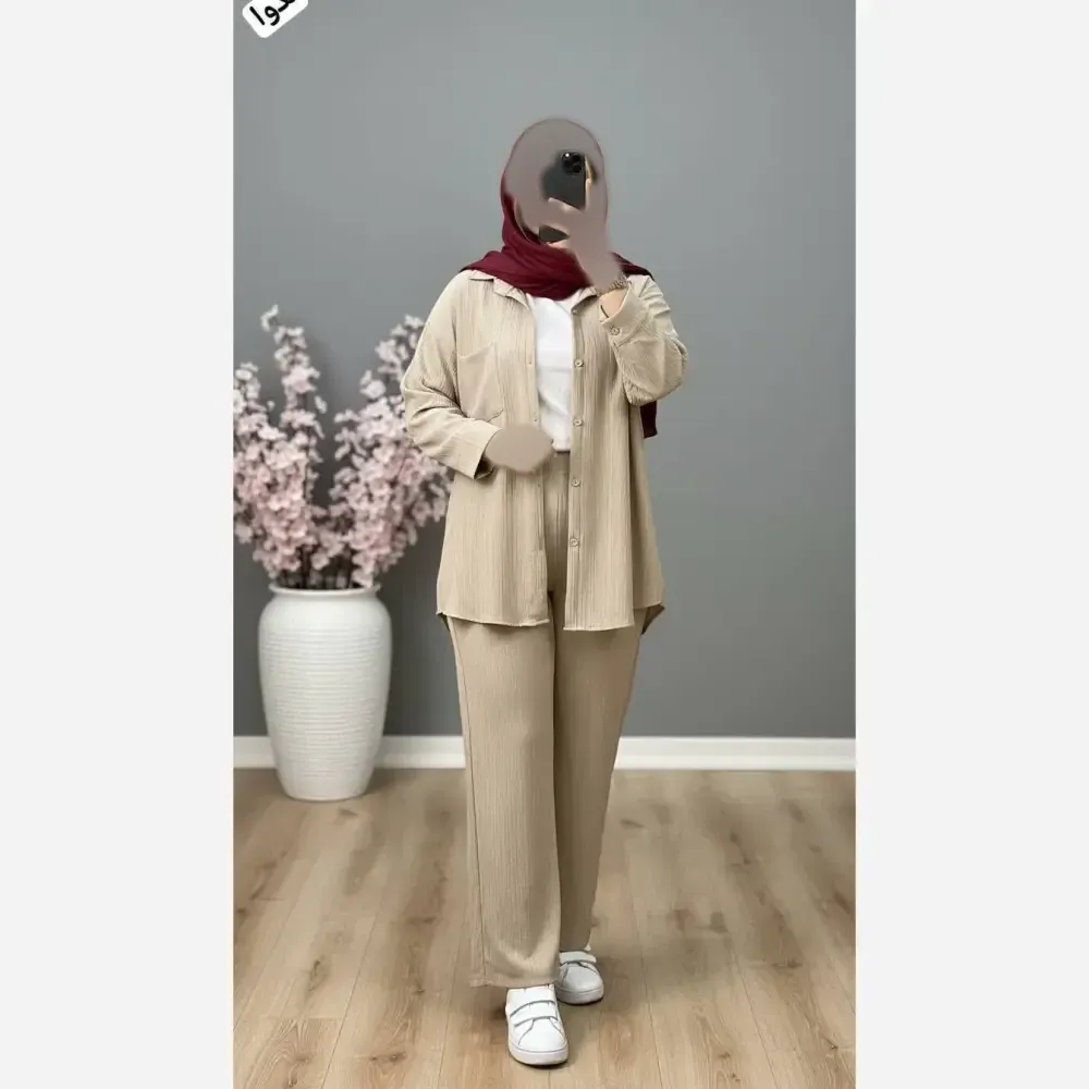 ست شومیز و شلوار زنانه جنس سوپر کراش درجه یک فری سایز رنگ نسکافه ای و کرم