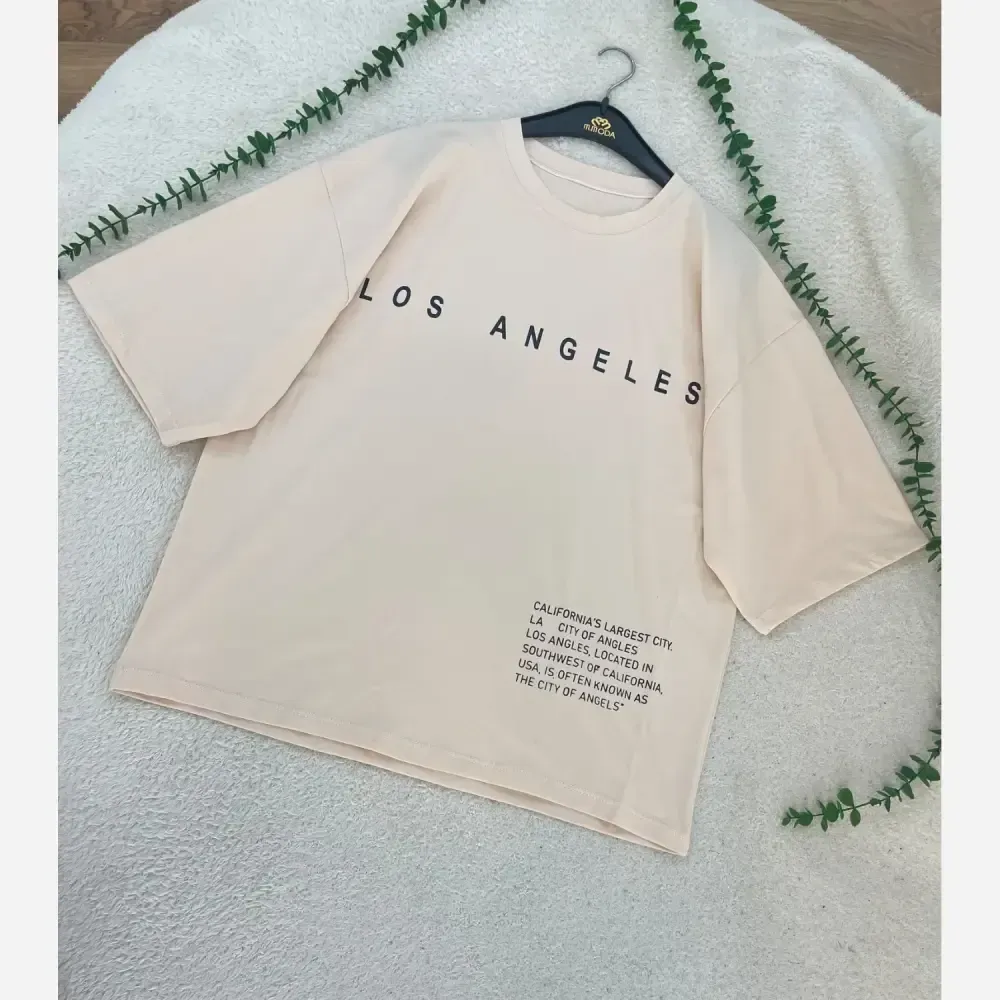 تیشرت باکسی زنانه مدل LOS ANGELES جنس سوپر پنبه رنگ صورتی و کرم سایز فری سایز
