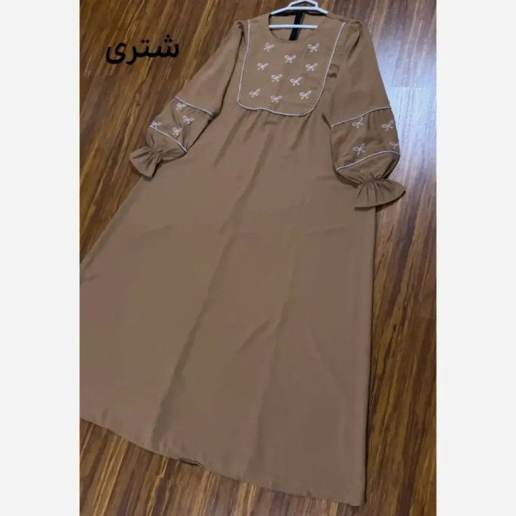 مانتو عبایی پاپیون الیزه درجه یک فری سایز 38-50 گلدوزی نقره ای