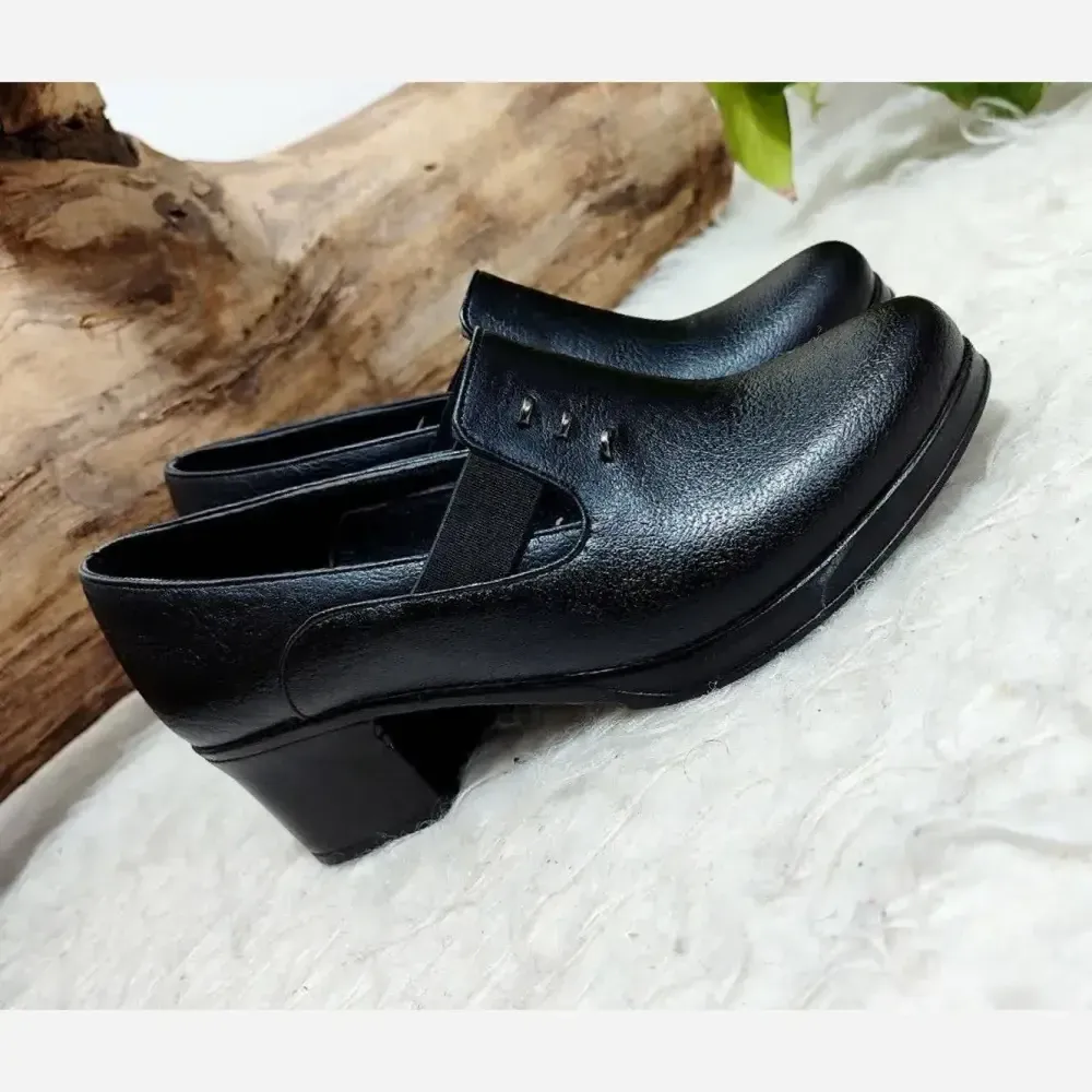 کفش طبی اداری زنانه چرم صنعتی مشکی پاشنه 5 سانت مدل پریناز