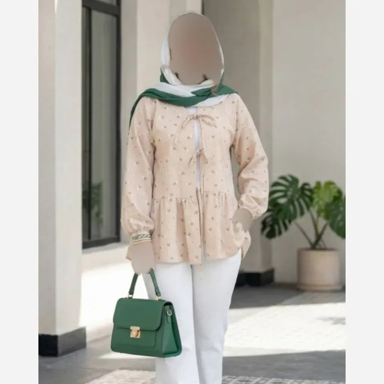 مانتو عروسکی دلبر مدل آیسل جنس وال ژاکارد گل گچی مناسب تمام فصل ها تک سایز 38 تا 48