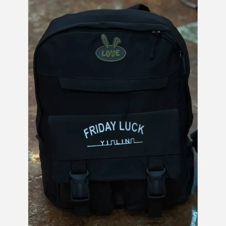 کوله پشتی ساتن مشکی Friday luck ابعاد 30 در 40 سانتی متر