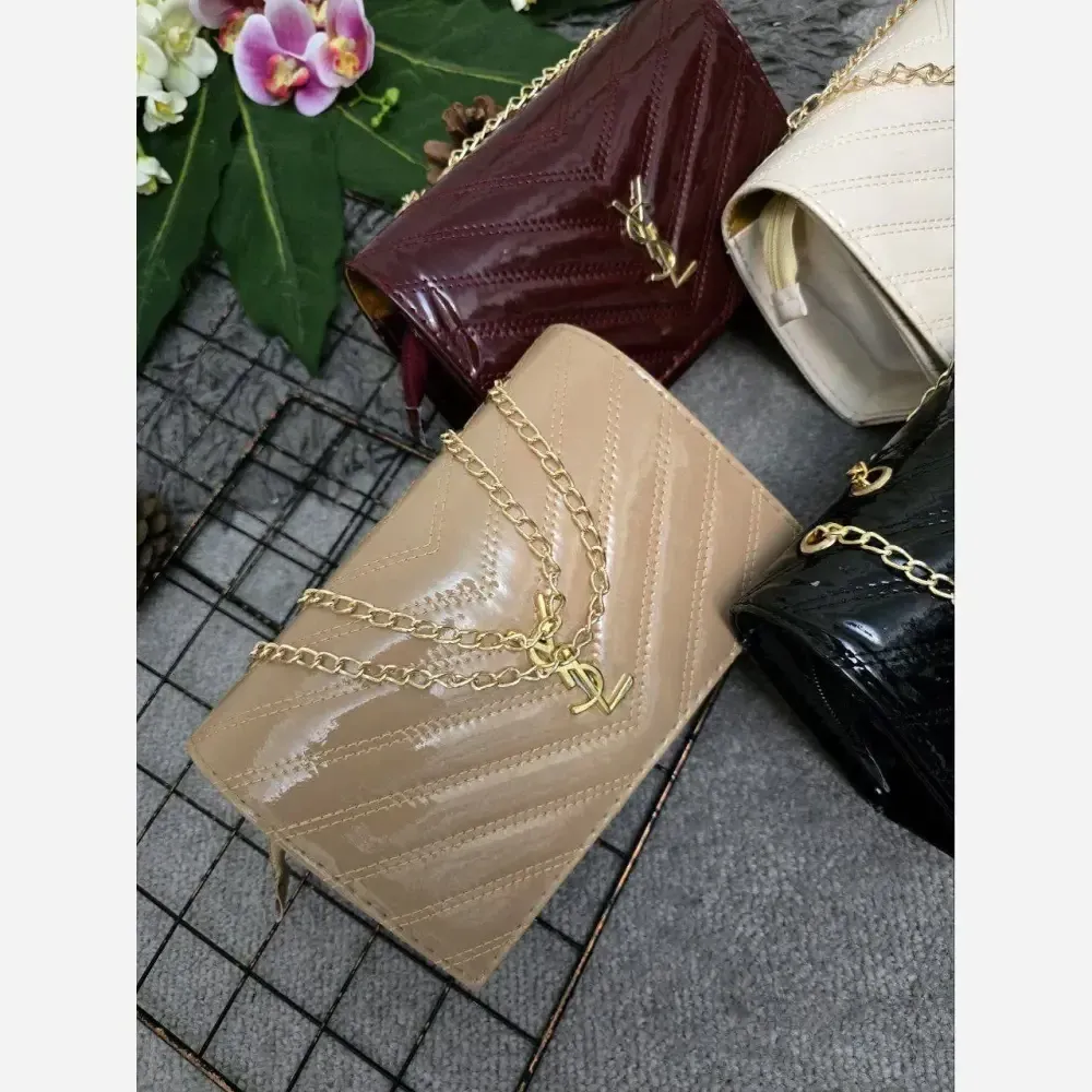 کیف مجلسی لادن ورنی کرم و زرشکی شیک