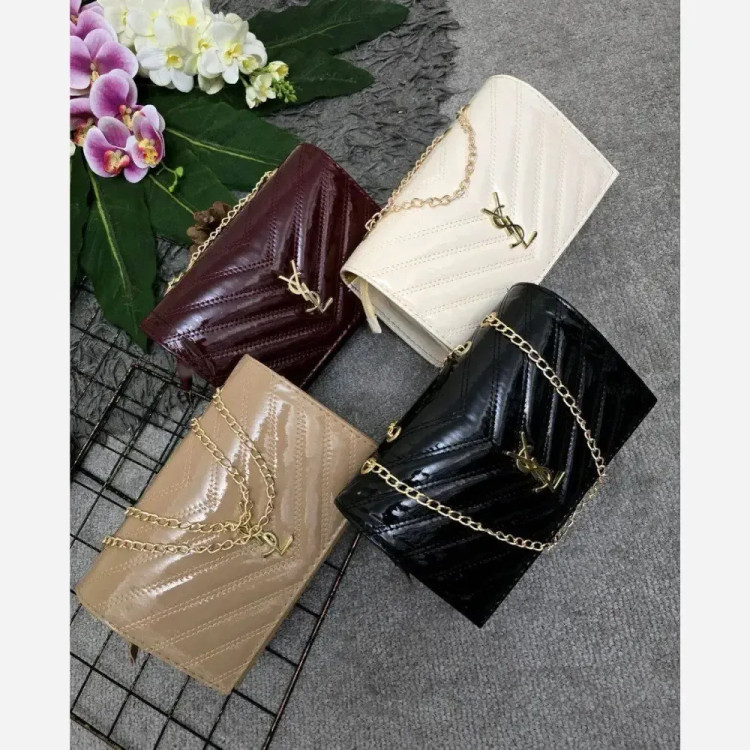 کیف مجلسی لادن ورنی کرم و زرشکی شیک