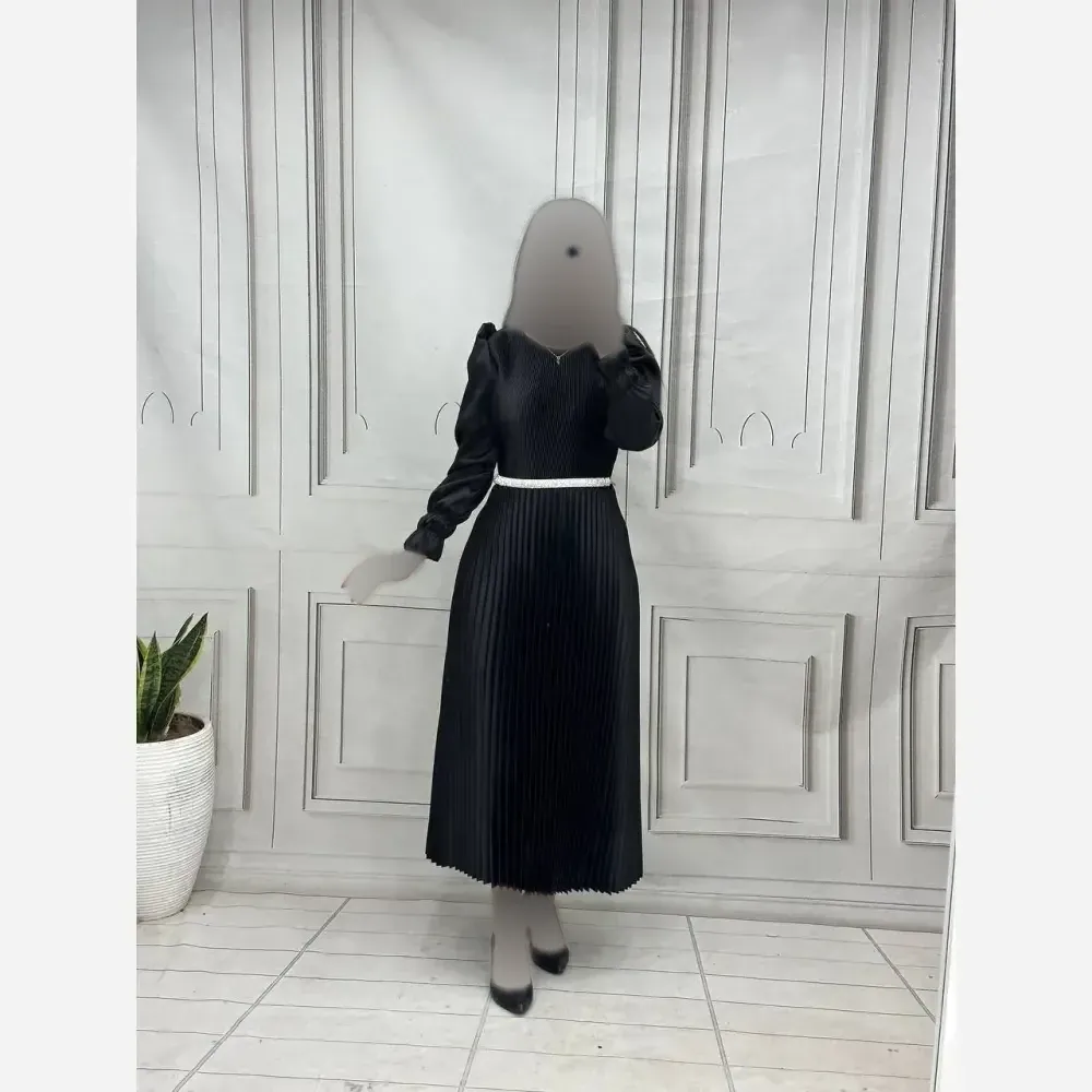 پیراهن لیانا جنس ساتن ال ایکس قد 120