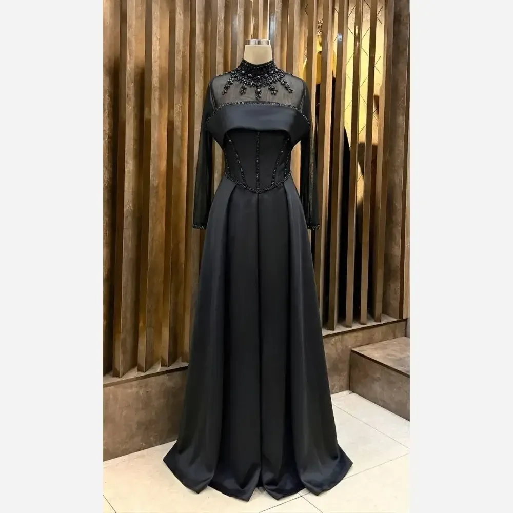 لباس مجلسی زنانه ساتن آمریکایی سنگ دوزی شده و تور مژگان مشکی