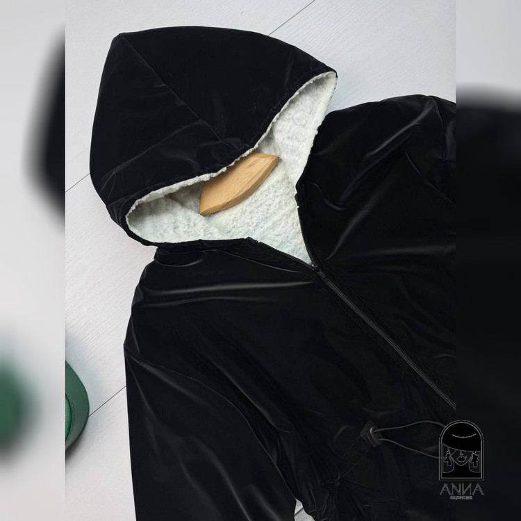 کاپشن زنانه مدل لیوسا جنس سیلیکونی داخل ببعی فری سایز