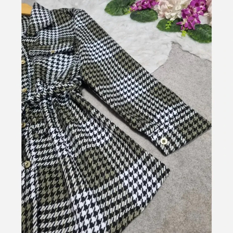 مدل گیسو مانتو چهارخانه پشمی ضخیم فری سایز 36 تا 46 کمربنددار