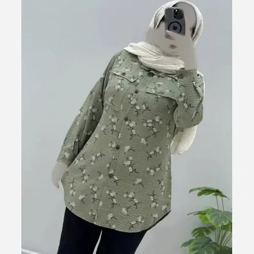 شومیز مانتویی طرح گل گچی جنس سوفیا وارداتی سایز 42 تا 50