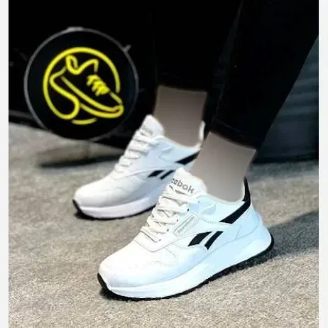 کتونی طبی لژ دار زنانه ریبوک چرم صنعتی سفید مشکی کرم 37 تا 40