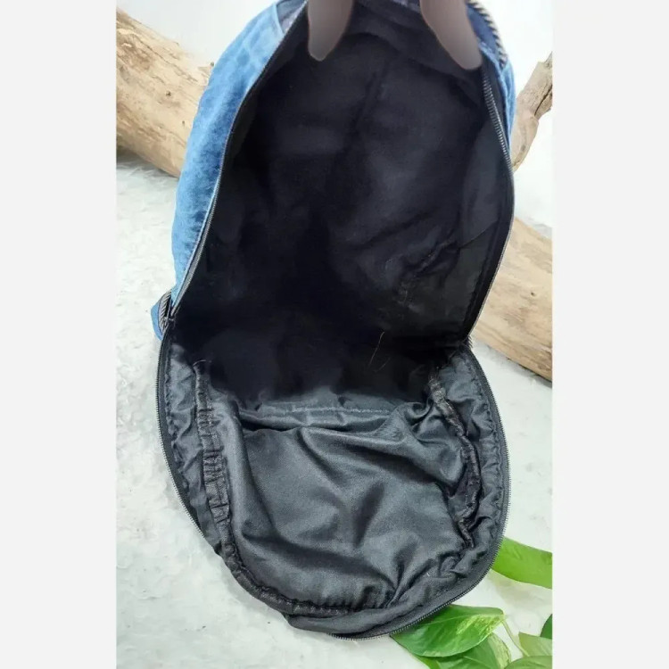 کوله پشتی لی مدل یکتا جنس جین آبی ابعاد 40*30 تک خونه دو جیب جلو و بغل