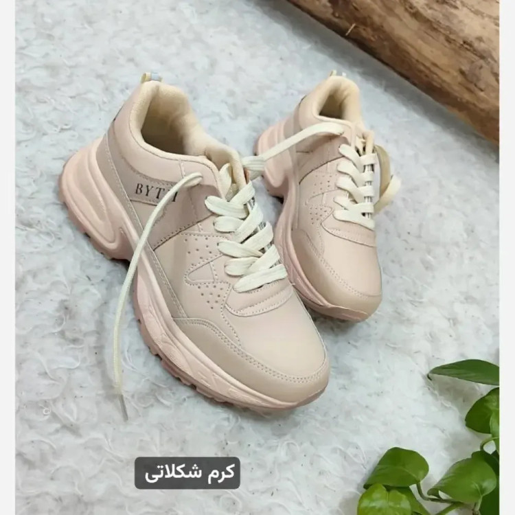 کتونی لژدار طبی زنانه چرم مصنوعی مدل بایتجی