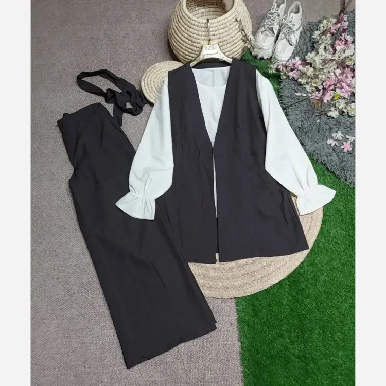 ست چهارتیکه زنانه مدل سورینو یقه دلبر جنس بزیاق اعلا سایز 38 تا 46 رنگ مشکی قهوه ای تیره سرمه ای تیره